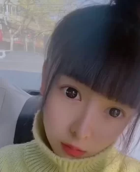 四马路纹身小姐姐