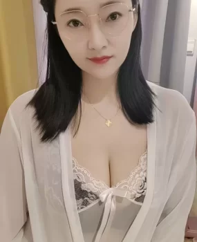 碑林丰满紧致御姐