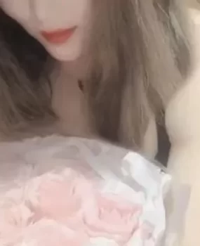 开放潮喷少妇