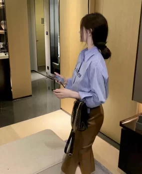 颜值逆天的大学生下海做服务了