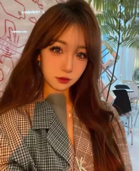 潍坊刚兼职的妹子，清纯水嫩