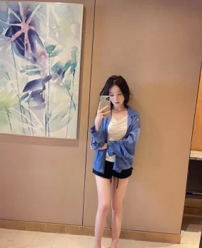 大.啵.妹性感饱满水多B紧让你有一个不同的体验