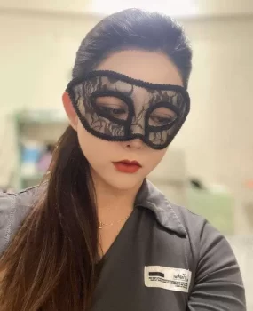 奎文万达上班的兼职小姐姐