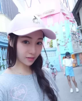 兼职美女