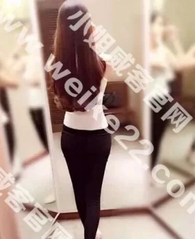 漂亮的兼职女学生，喜欢的可以联系