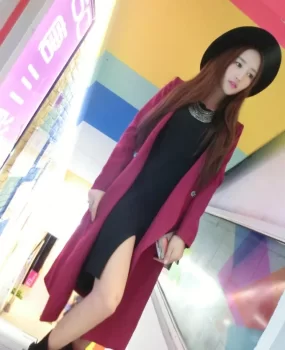 虹口区刚下水的妹子，年轻有活力