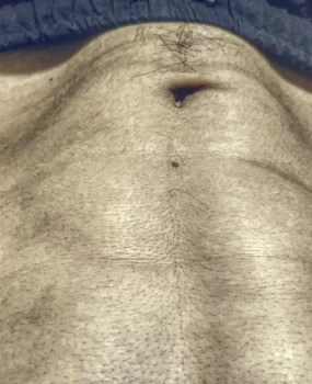 这男模必须和姐妹们分享